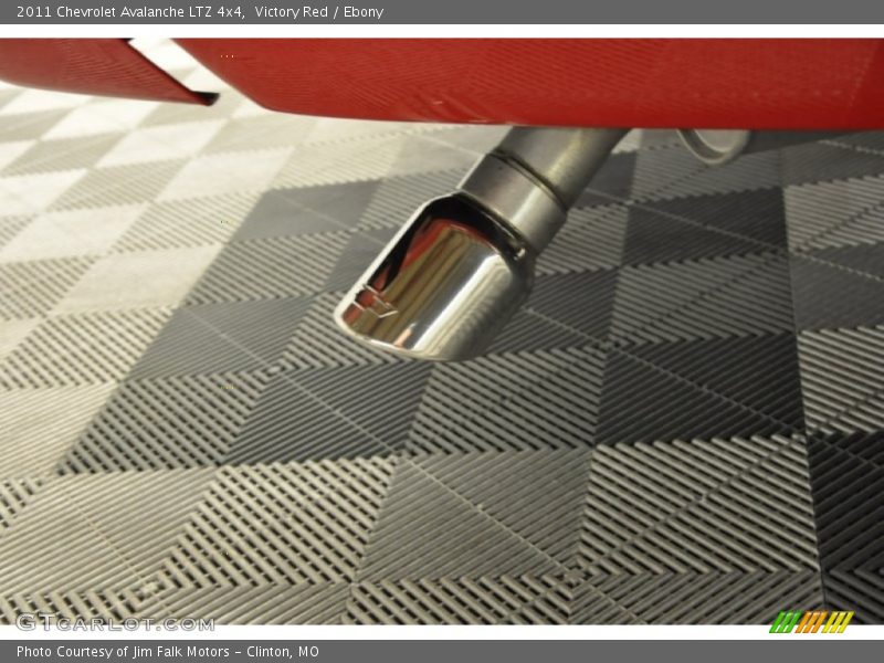 Victory Red / Ebony 2011 Chevrolet Avalanche LTZ 4x4