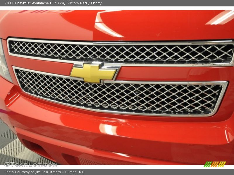 Victory Red / Ebony 2011 Chevrolet Avalanche LTZ 4x4