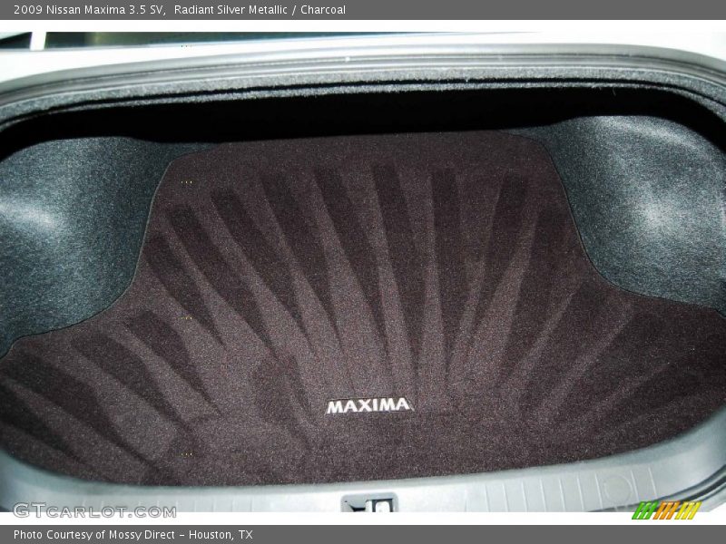 Radiant Silver Metallic / Charcoal 2009 Nissan Maxima 3.5 SV