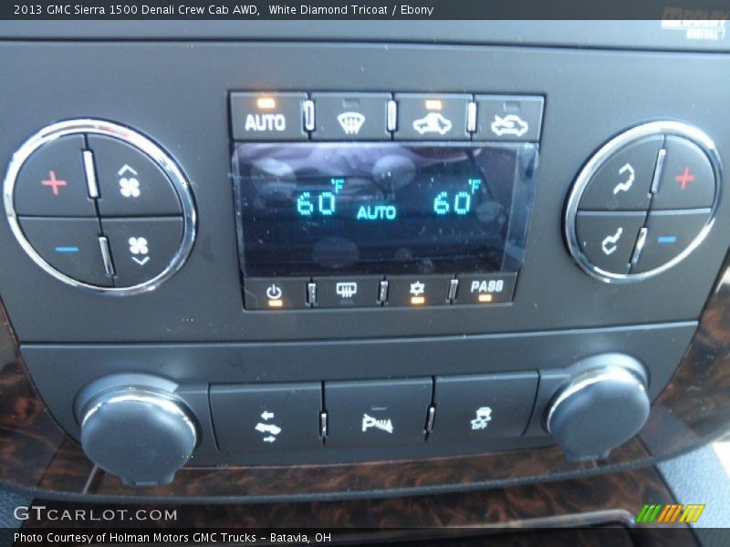 White Diamond Tricoat / Ebony 2013 GMC Sierra 1500 Denali Crew Cab AWD