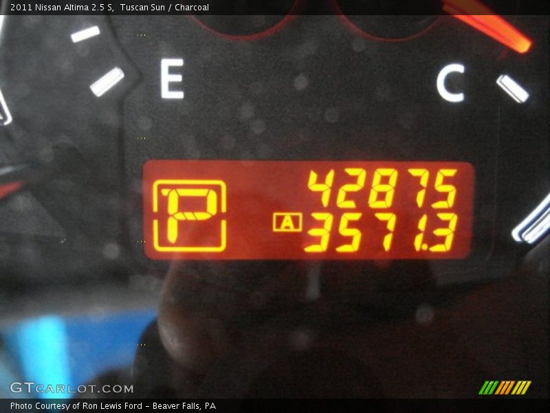 Tuscan Sun / Charcoal 2011 Nissan Altima 2.5 S