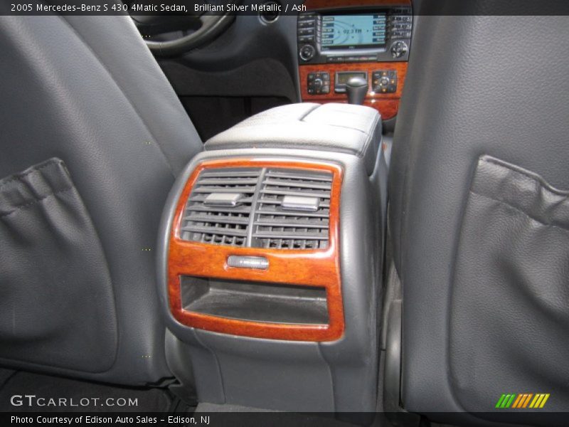 Brilliant Silver Metallic / Ash 2005 Mercedes-Benz S 430 4Matic Sedan
