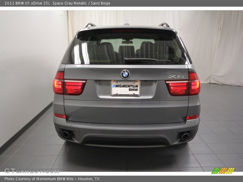 Space Gray Metallic / Sand Beige 2011 BMW X5 xDrive 35i