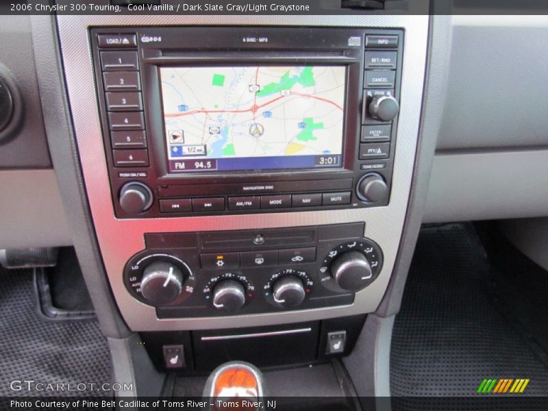 Navigation of 2006 300 Touring