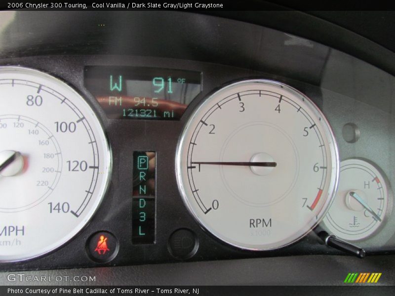 Cool Vanilla / Dark Slate Gray/Light Graystone 2006 Chrysler 300 Touring