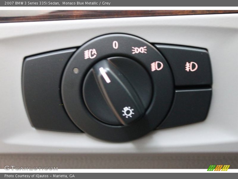 Controls of 2007 3 Series 335i Sedan