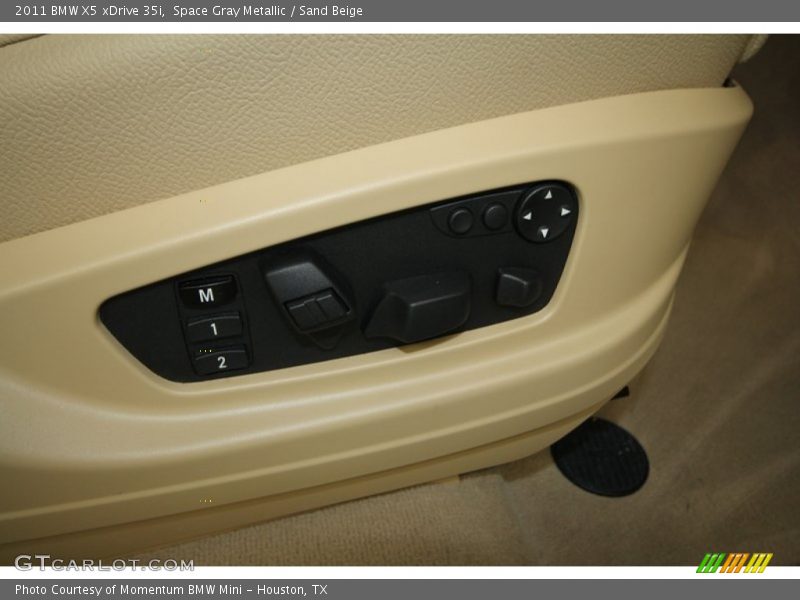 Space Gray Metallic / Sand Beige 2011 BMW X5 xDrive 35i