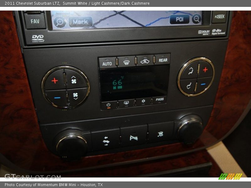 Summit White / Light Cashmere/Dark Cashmere 2011 Chevrolet Suburban LTZ
