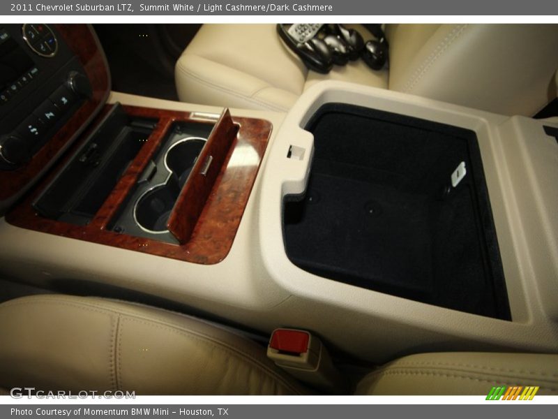 Summit White / Light Cashmere/Dark Cashmere 2011 Chevrolet Suburban LTZ
