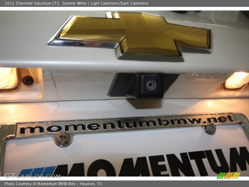 Summit White / Light Cashmere/Dark Cashmere 2011 Chevrolet Suburban LTZ