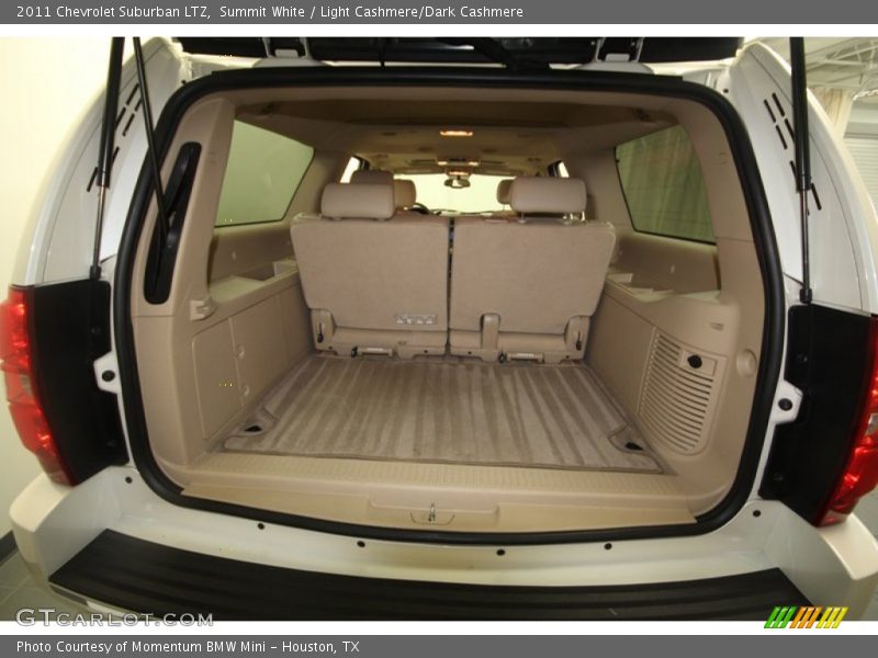 Summit White / Light Cashmere/Dark Cashmere 2011 Chevrolet Suburban LTZ