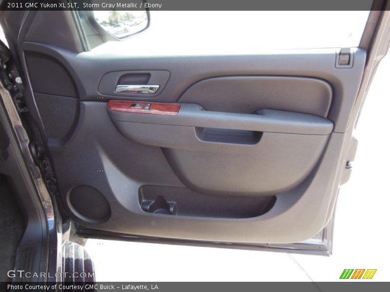 Storm Gray Metallic / Ebony 2011 GMC Yukon XL SLT