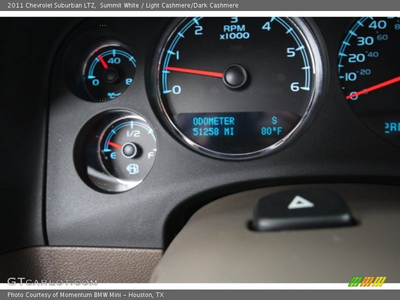 Summit White / Light Cashmere/Dark Cashmere 2011 Chevrolet Suburban LTZ