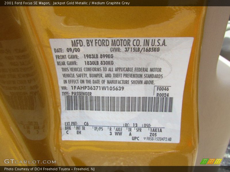 2001 Focus SE Wagon Jackpot Gold Metallic Color Code C6