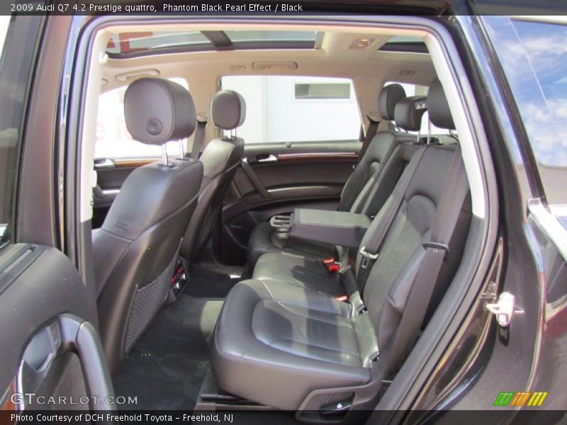 Phantom Black Pearl Effect / Black 2009 Audi Q7 4.2 Prestige quattro