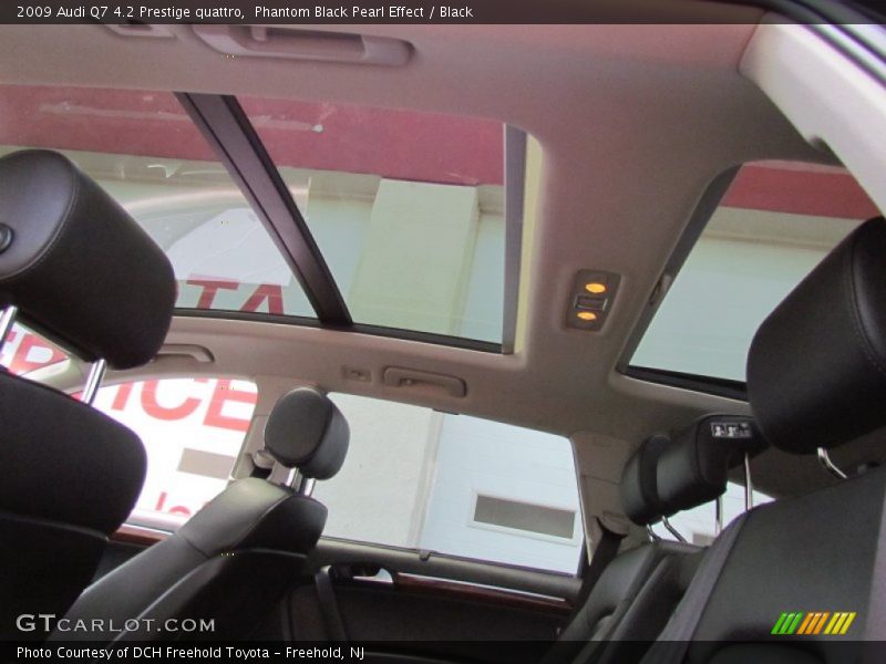 Phantom Black Pearl Effect / Black 2009 Audi Q7 4.2 Prestige quattro