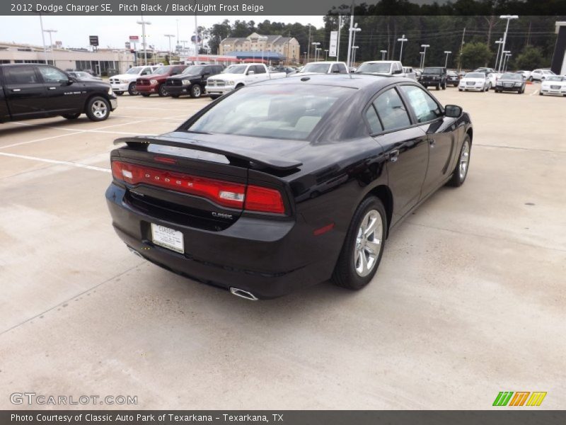 Pitch Black / Black/Light Frost Beige 2012 Dodge Charger SE