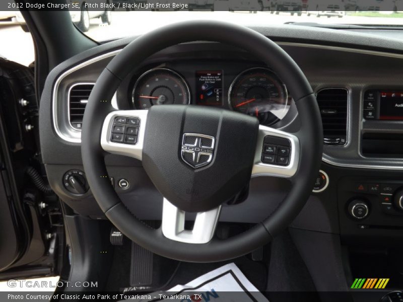 Pitch Black / Black/Light Frost Beige 2012 Dodge Charger SE