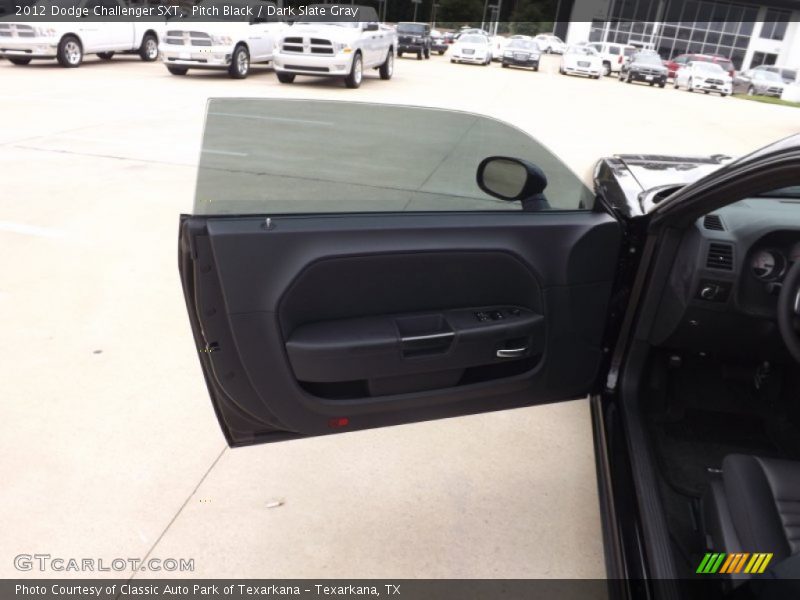 Pitch Black / Dark Slate Gray 2012 Dodge Challenger SXT