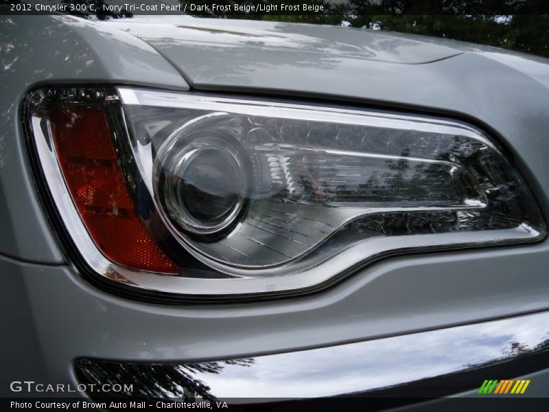 Ivory Tri-Coat Pearl / Dark Frost Beige/Light Frost Beige 2012 Chrysler 300 C
