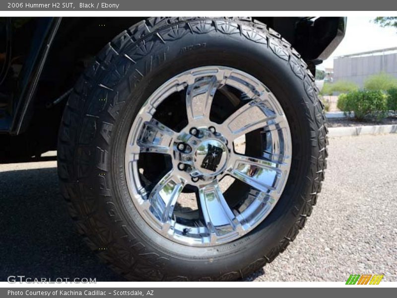 Custom Wheels of 2006 H2 SUT