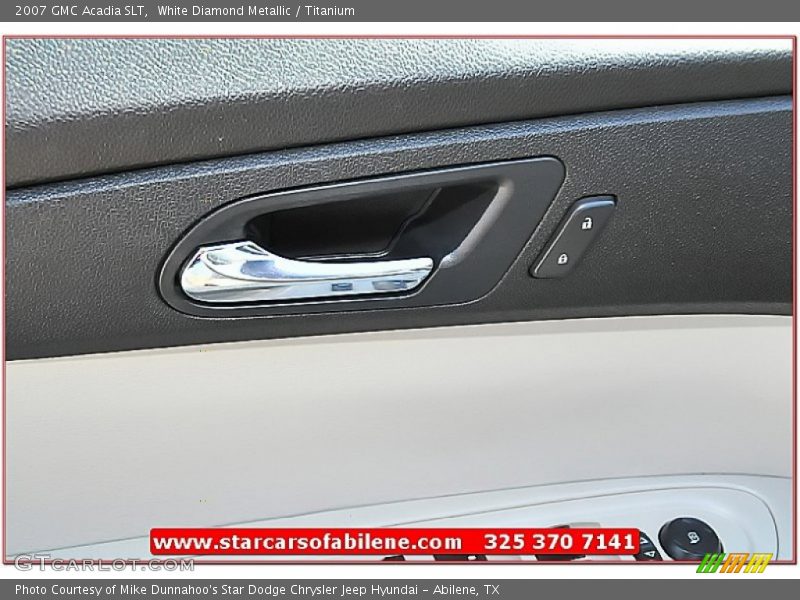 White Diamond Metallic / Titanium 2007 GMC Acadia SLT