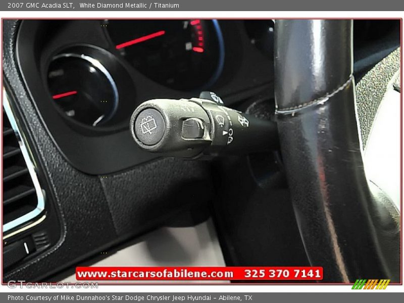White Diamond Metallic / Titanium 2007 GMC Acadia SLT