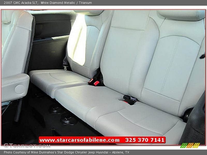 White Diamond Metallic / Titanium 2007 GMC Acadia SLT