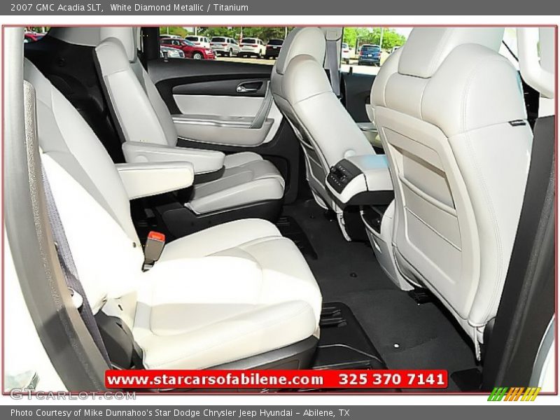 White Diamond Metallic / Titanium 2007 GMC Acadia SLT
