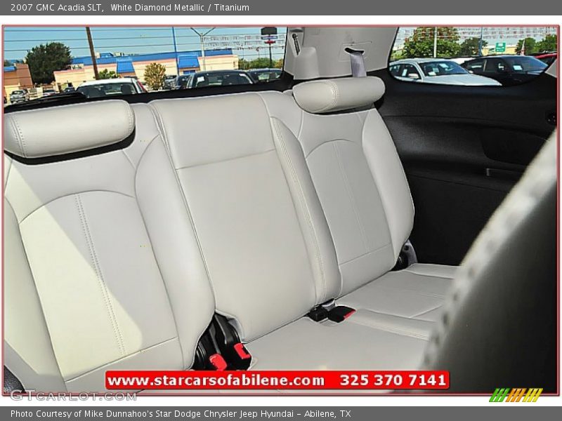 White Diamond Metallic / Titanium 2007 GMC Acadia SLT