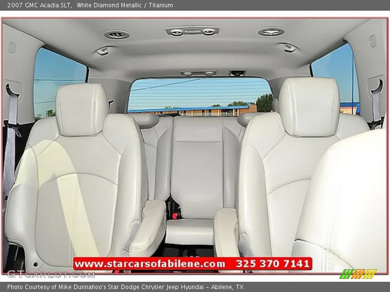 White Diamond Metallic / Titanium 2007 GMC Acadia SLT
