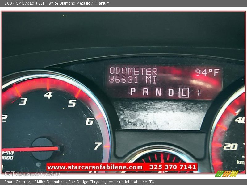 White Diamond Metallic / Titanium 2007 GMC Acadia SLT
