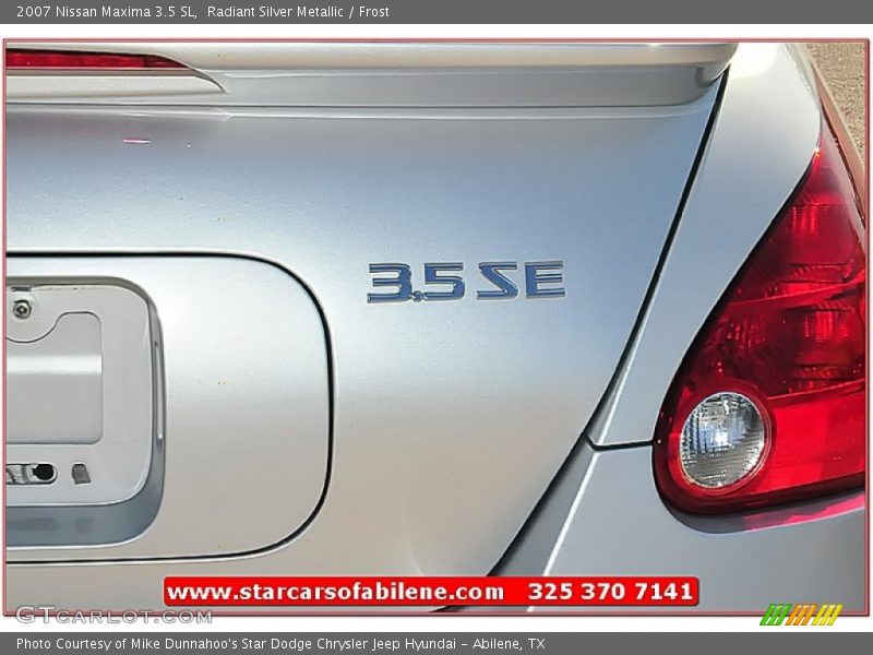 Radiant Silver Metallic / Frost 2007 Nissan Maxima 3.5 SL