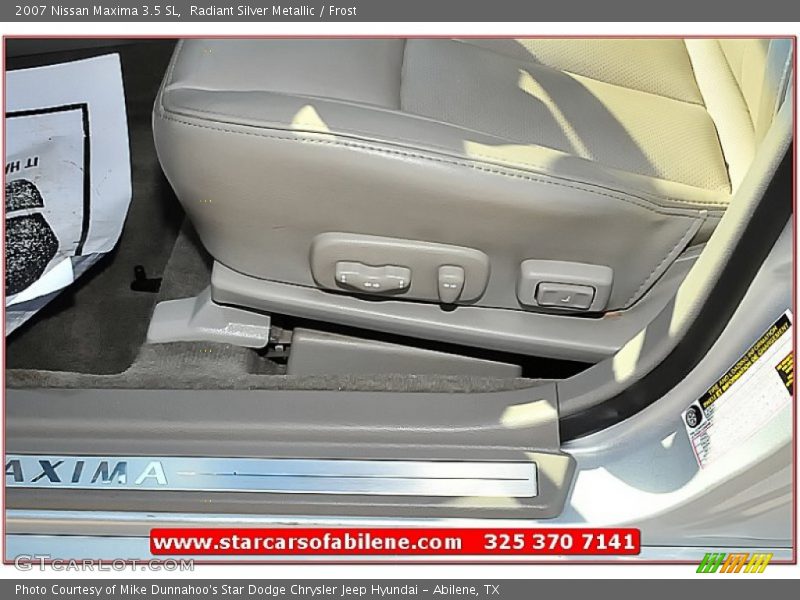 Radiant Silver Metallic / Frost 2007 Nissan Maxima 3.5 SL