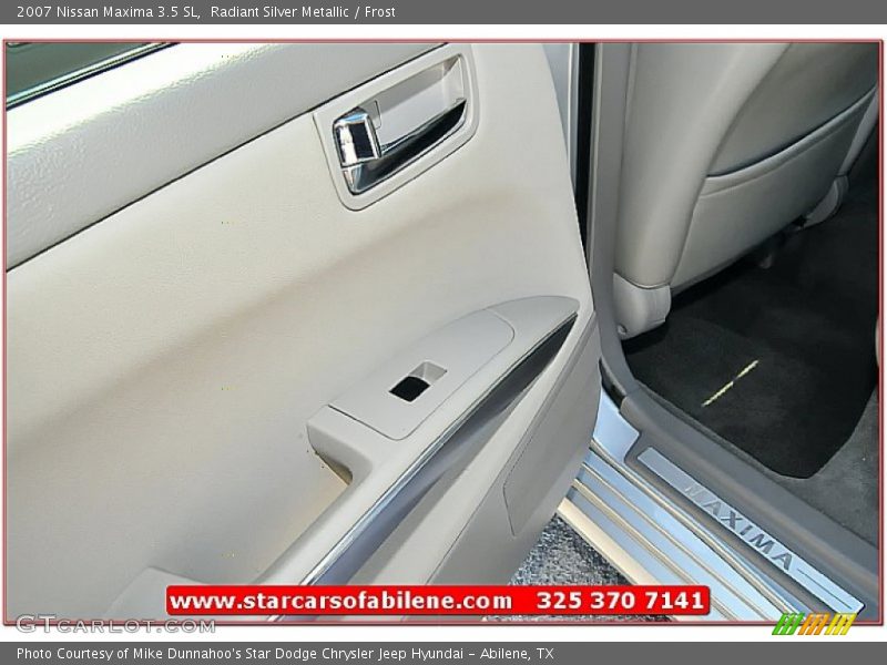 Radiant Silver Metallic / Frost 2007 Nissan Maxima 3.5 SL