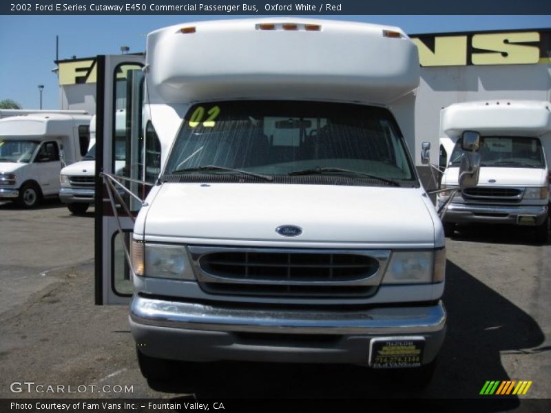 Oxford White / Red 2002 Ford E Series Cutaway E450 Commercial Passenger Bus