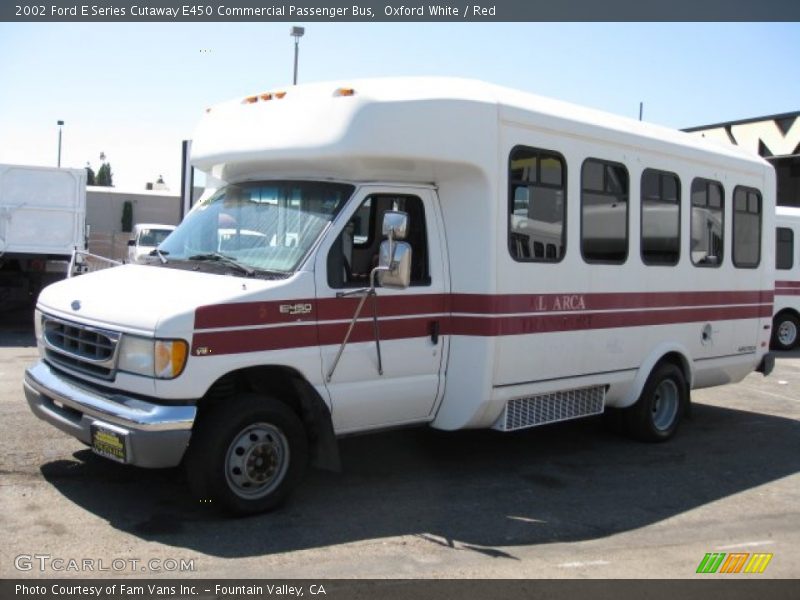 Oxford White / Red 2002 Ford E Series Cutaway E450 Commercial Passenger Bus