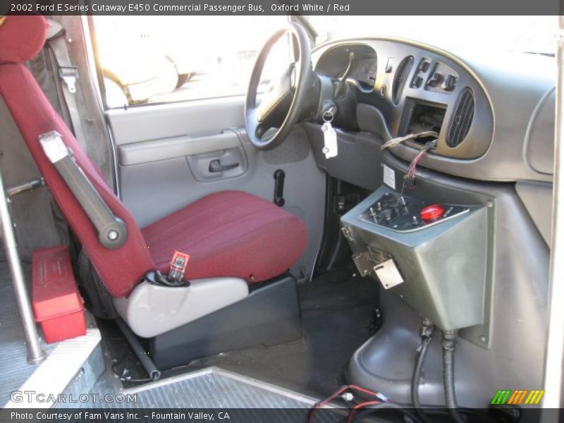 Oxford White / Red 2002 Ford E Series Cutaway E450 Commercial Passenger Bus