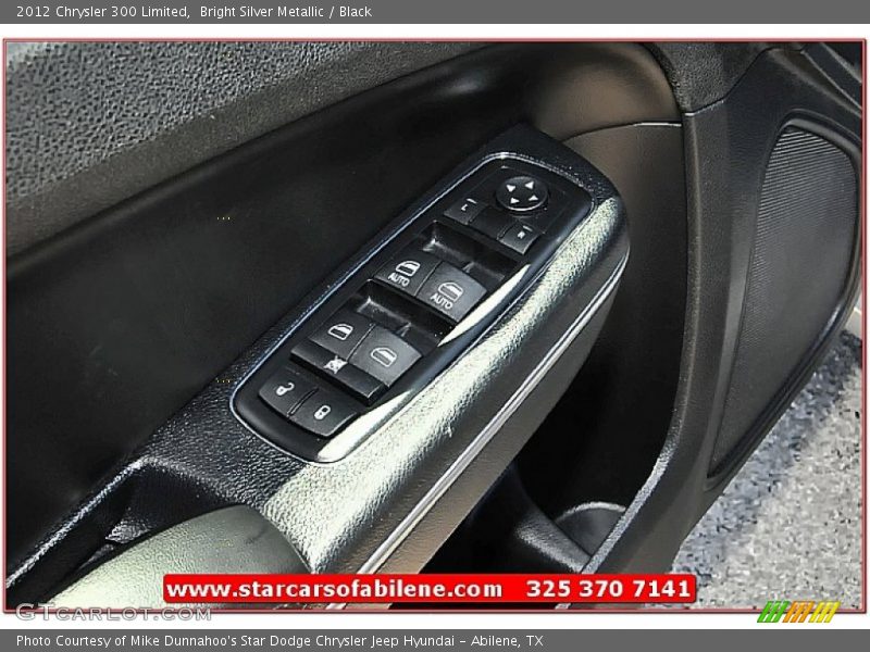 Bright Silver Metallic / Black 2012 Chrysler 300 Limited