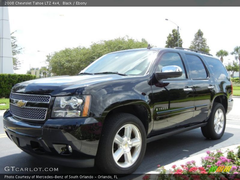 Front 3/4 View of 2008 Tahoe LTZ 4x4