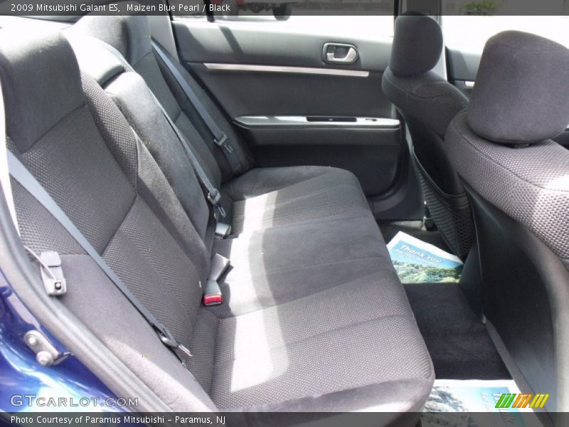 Maizen Blue Pearl / Black 2009 Mitsubishi Galant ES