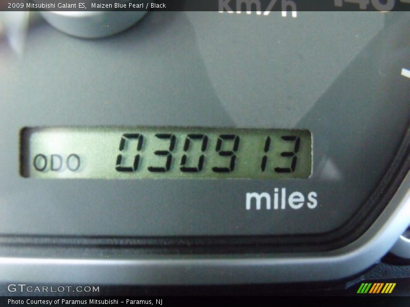 Maizen Blue Pearl / Black 2009 Mitsubishi Galant ES