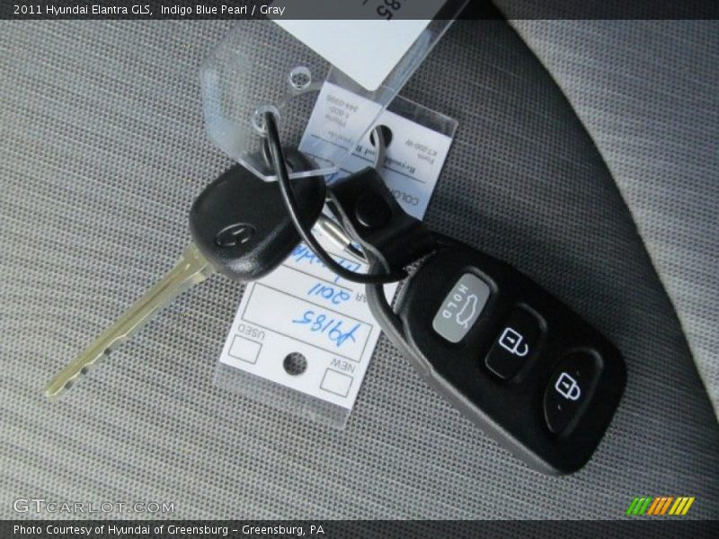 Indigo Blue Pearl / Gray 2011 Hyundai Elantra GLS