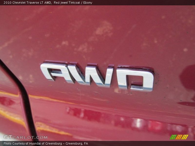 Red Jewel Tintcoat / Ebony 2010 Chevrolet Traverse LT AWD