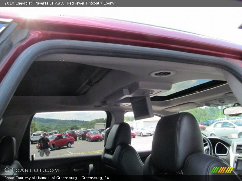 Red Jewel Tintcoat / Ebony 2010 Chevrolet Traverse LT AWD