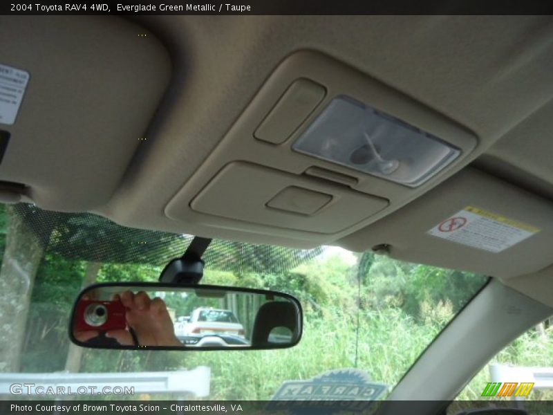 Everglade Green Metallic / Taupe 2004 Toyota RAV4 4WD