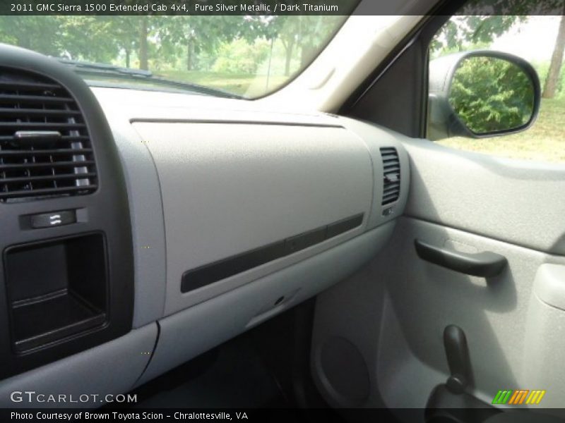 Pure Silver Metallic / Dark Titanium 2011 GMC Sierra 1500 Extended Cab 4x4