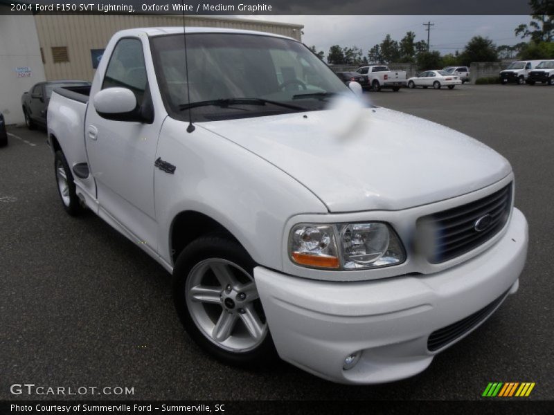 Oxford White / Medium Graphite 2004 Ford F150 SVT Lightning