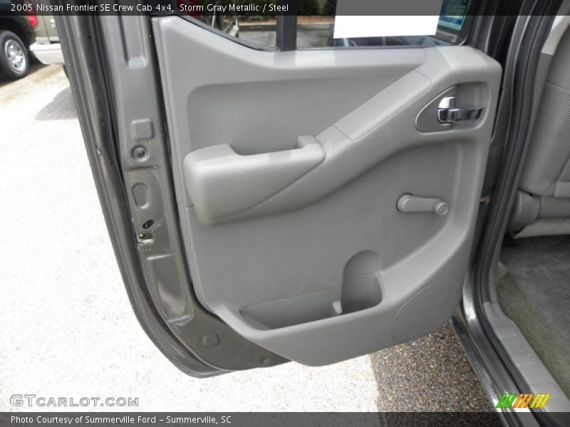 Storm Gray Metallic / Steel 2005 Nissan Frontier SE Crew Cab 4x4