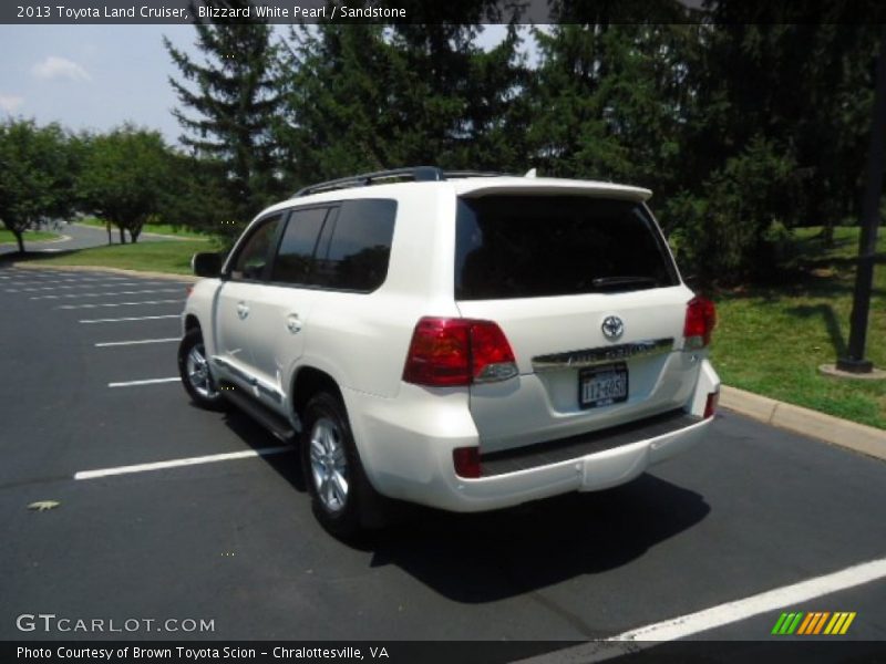 Blizzard White Pearl / Sandstone 2013 Toyota Land Cruiser